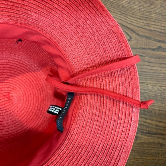 PARKHURST 100% Paper Brimmed Black Band with  Bow Red Hat - Picture 5 of 8